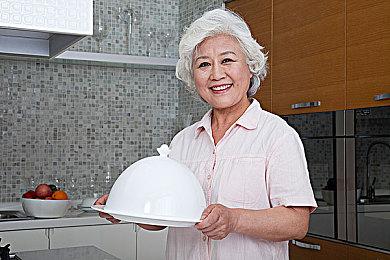 卡普空：《生化危机8》DLC及黄金版现已上线